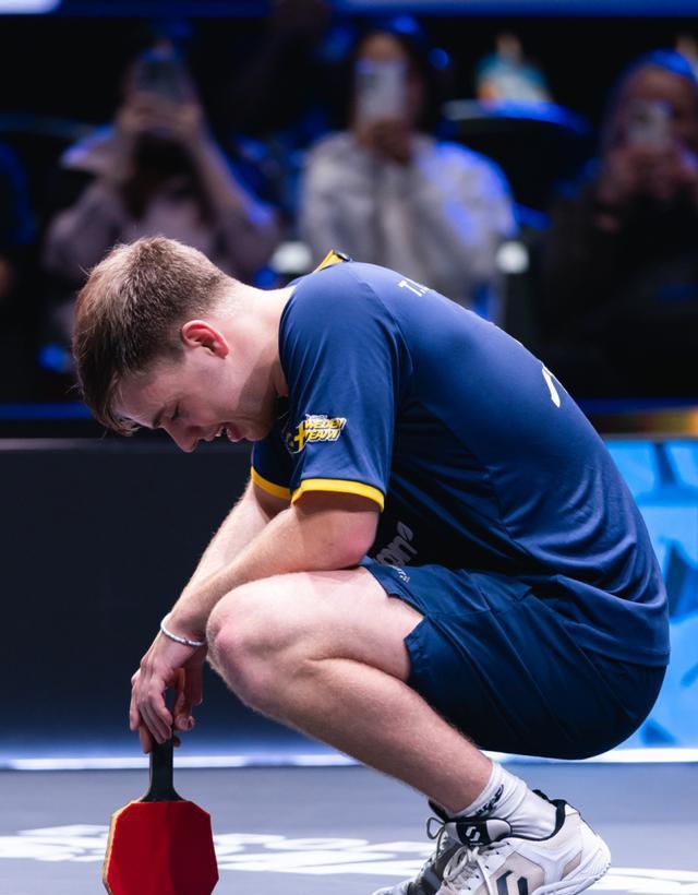 后被林诗栋 后被林诗栋